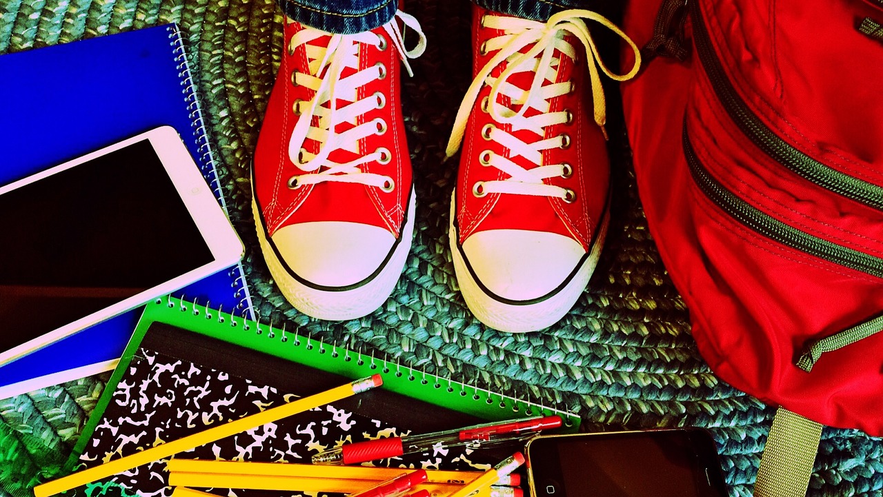 school-909381-1280