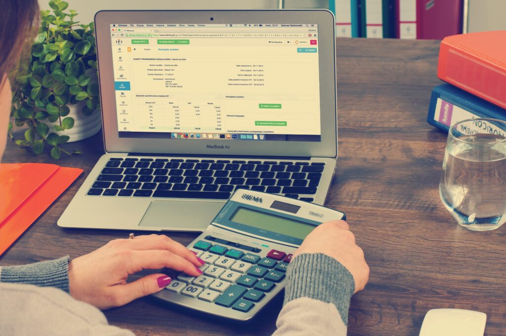 firmbee-bookkeeping-615384 firmbee-bookkeeping-615384